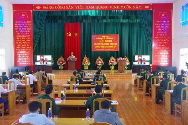Toàn cảnh buổi làm việc