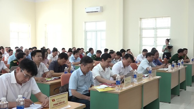 Các đại biểu tham dự hội nghị