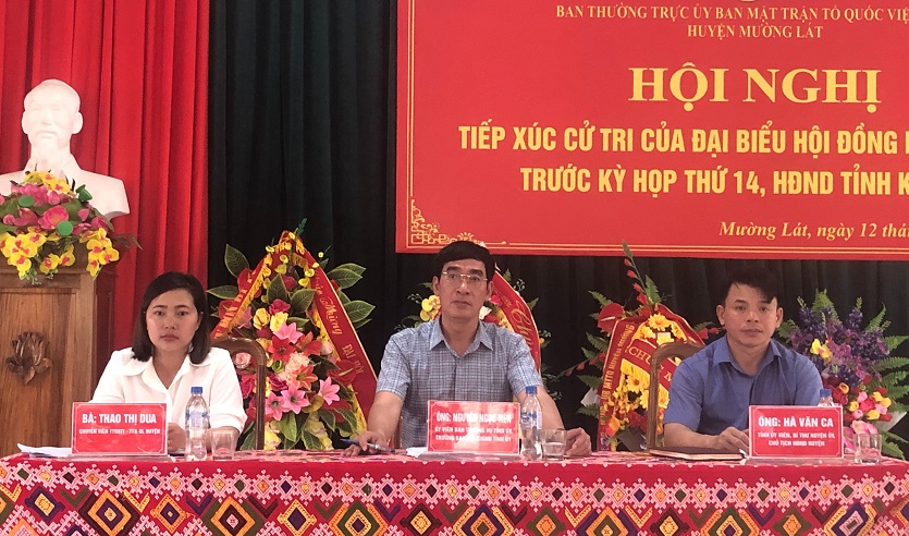 Các đại biểu HĐND tỉnh tiếp xúc cử tri tại huyện Mường Lát