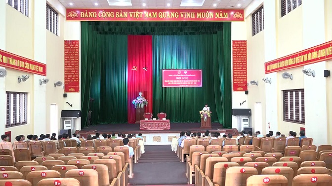 Toàn cảnh hội nghị