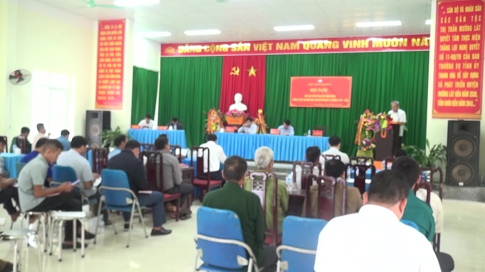 Toàn cảnh buổi tiếp xúc cử tri