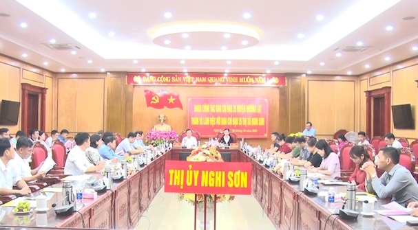 Toàn cảnh buổi làm việc