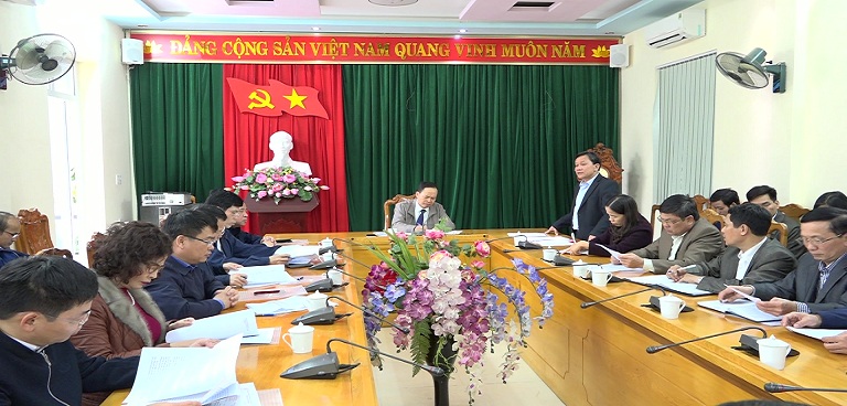 Đồng chí Bí thư Tỉnh ủy Trịnh Văn Chiến cùng đoàn công tác của tỉnh làm việc với lãnh đạo chủ chốt huyện Mường Lát