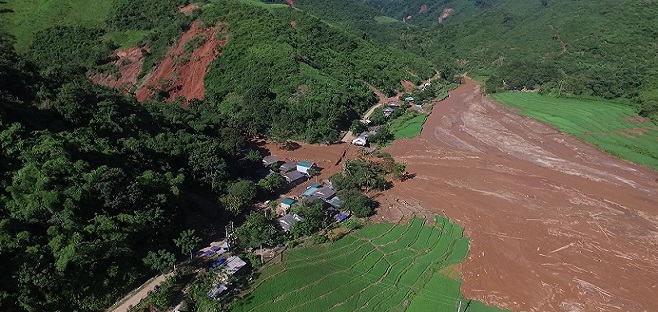Bản Poọng, xã Tam Chung bị tàn phát sau trận mưa lũ cuối tháng 8/2018