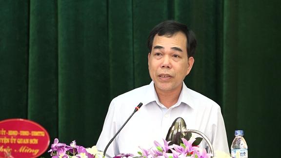 Đồng chí Cầm Bá Tường - Phó Trưởng ban Dân tộc tỉnh phát biểu chỉ đạo tại Đại hội, đ