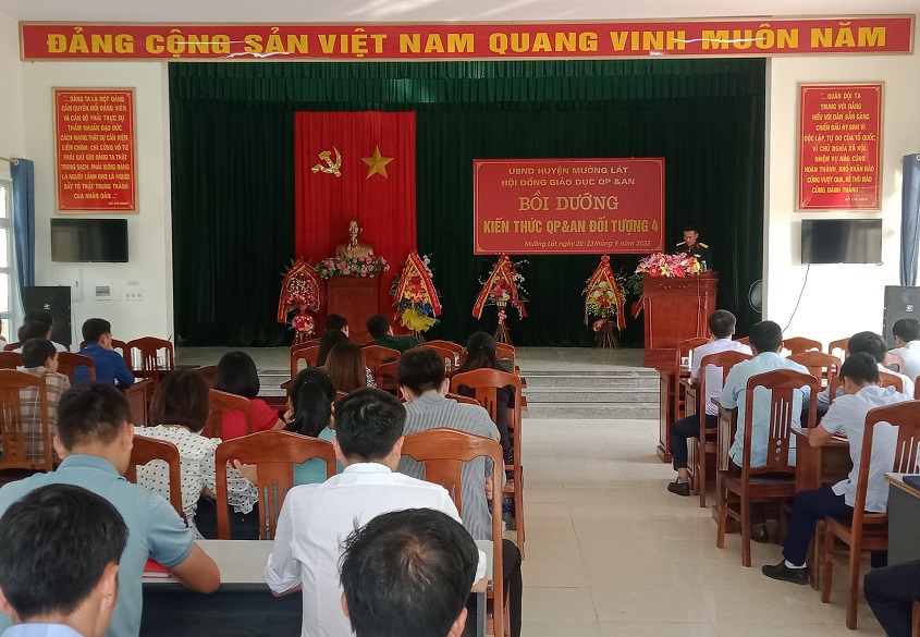 Toàn cảnh lớp học
