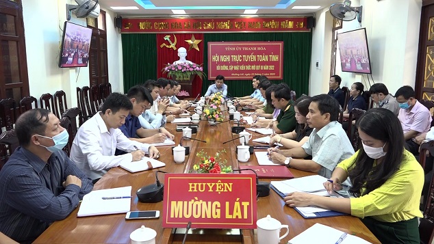 Toàn cảnh điểm cầu trực tuyến tại huyện Mường Lát