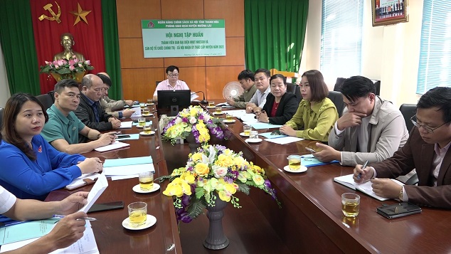 Các đại biểu tham gia tập huấn tại điểm cầu Mường Lát