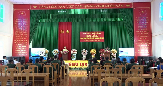 Toàn cảnh buổi lễ Khai giảng.