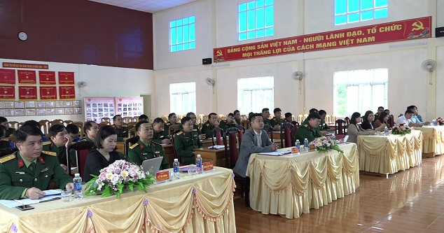 Các đại biểu và học viên tham dự buổi lễ Khai giảng.
