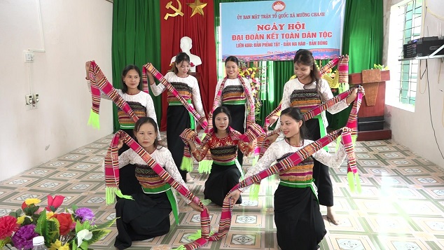 Các tiết mục văn nghề chào mừng ngày hội