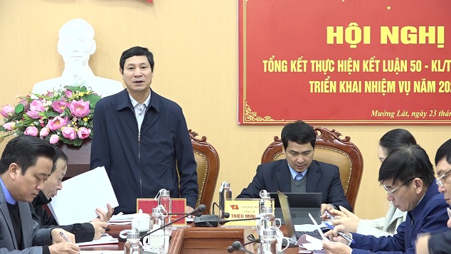 Đồng chí Dương Văn Mạnh – Phó Ban Tổ chức Tỉnh ủy, Thành viên BCĐ kết luận 50-KL/TU cấp tỉnh biểu chỉ đạo tại Hội nghị