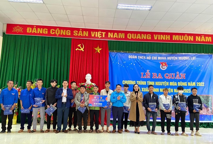 Lễ ra quân chương trình tình nguyện mùa đông năm 2022 và Xuân tình nguyện năm 2023.
