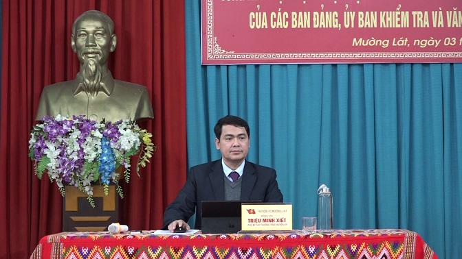 Đồng chí Triệu Minh Xiết – Phó Bí thư Thường trực Huyện ủy chủ trì Hội nghị