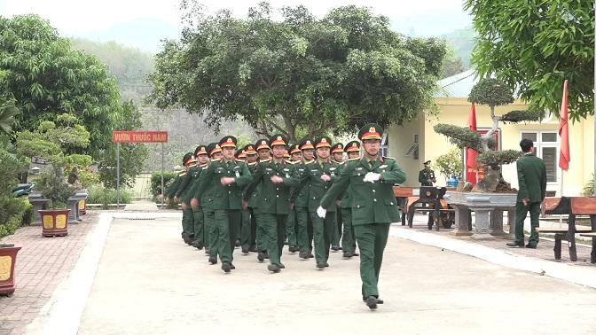 Các đơn vị duyệt đội ngũ