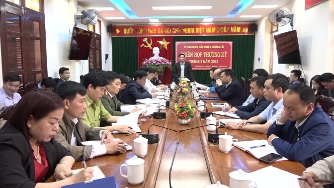 Toàn cảnh phiên họp