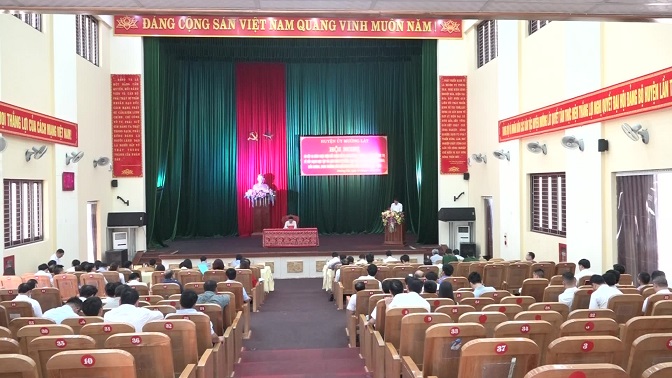 Toàn cảnh hội nghị