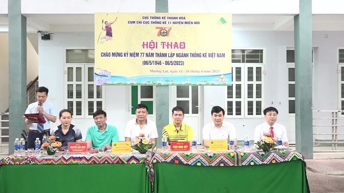 Các đại biểu tham dự hội thao