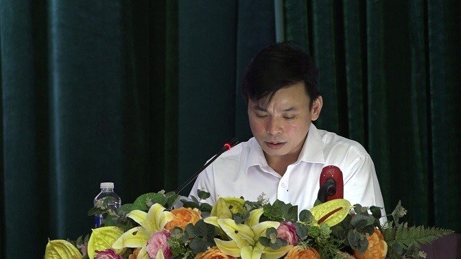 Đồng chí Hà Văn Ca – Tỉnh ủy viên, Bí thư HU, Chủ tịch HĐND huyện phát biểu chỉ đạo hội nghị.