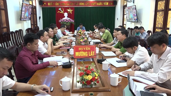 Điểm cầu trực tuyến huyện Mường Lát