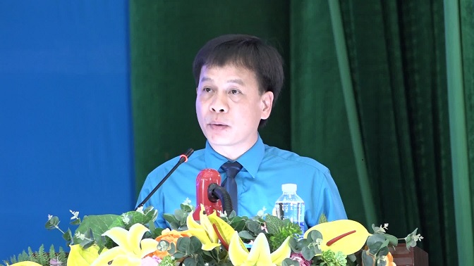 Đồng chí Nguyễn Minh Cảnh - Phó Chủ tịch Liên đoàn lao động tỉnh Thanh Hóa phát biểu chỉ đạo Đại hội