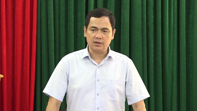 Đồng chí Triệu Minh Xiết – Phó Bí thư Thường trực Huyện ủy phát biểu kết luận buổi làm việc