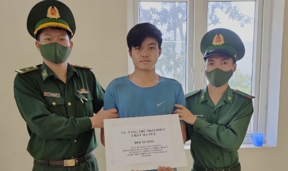 Đối tượng Lò Văn Hiếu.