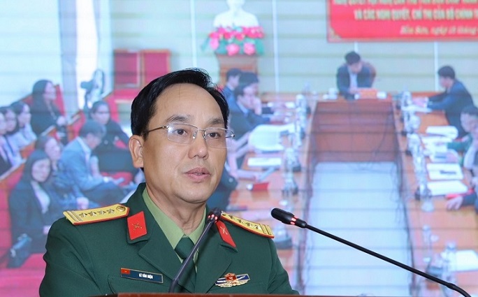 Chỉ huy trưởng Bộ Chỉ huy Quân sự tỉnh Lê Văn Diện quán triệt, triển khai chương trình hành động của Ban Thường vụ Tỉnh ủy.