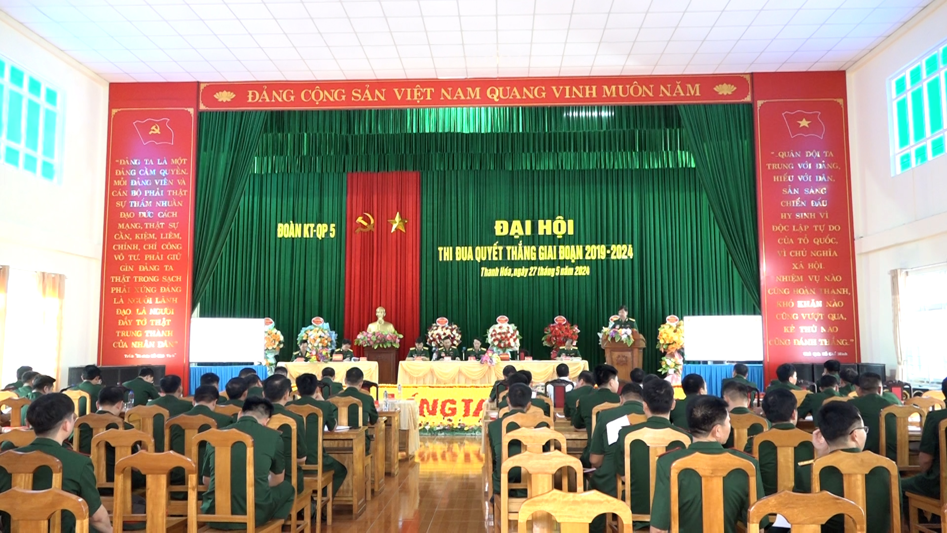 Toàn cảnh Đại Hội.