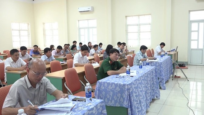 Các đại biểu tham dự hội nghị